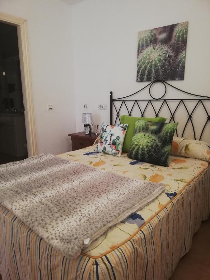 Naturista En Primera Línea De Vera Playa!!! Apartamento Las Bombardas